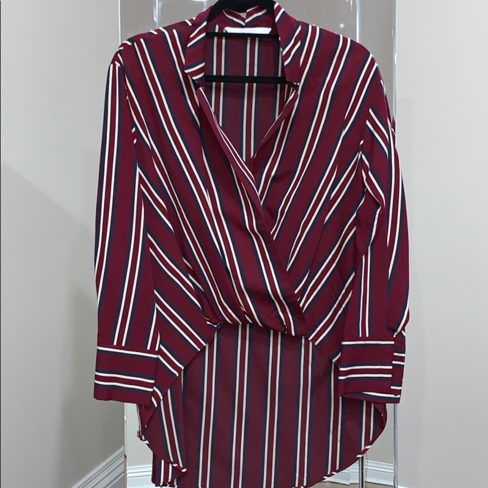 Zara shirt whit lines blue burgundy white size XS